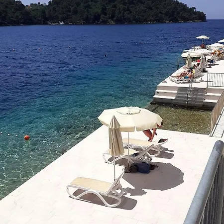 Family Friendly With A Swimming Pool Smokvica, Korcula - 9161 * Smokvica (Korcula)
