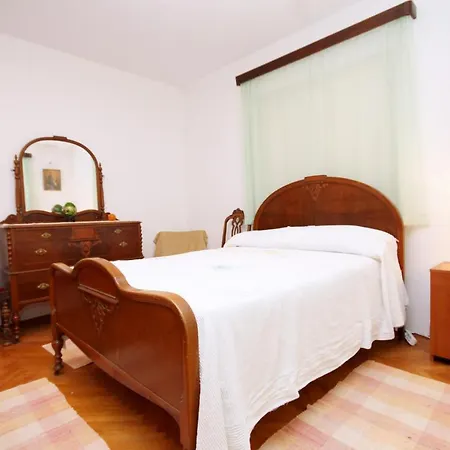 Appartement Family Friendly With A Swimming Pool Smokvica, Korcula - 9161 *