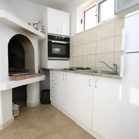 Family Friendly With A Swimming Pool Smokvica, Korcula - 9161 Smokvica (Korcula)