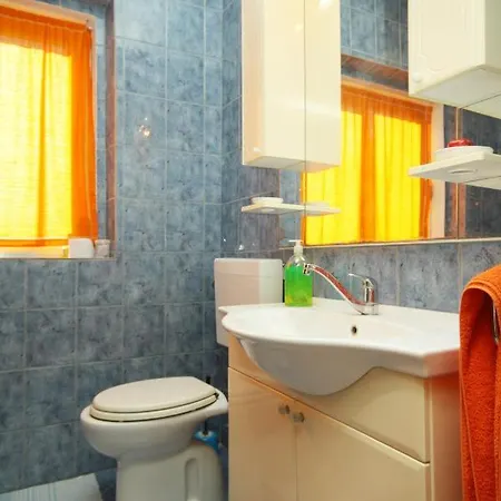 Family Friendly With A Swimming Pool Smokvica, Korcula - 9161 Smokvica (Korcula)