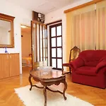 Family-Friendly Apartments With Swimming Pool Smokvica, Korcula - 9161 Smokvica (Korcula)