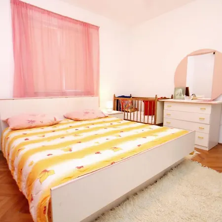 דירה Family-friendly With Swimming Pool Smokvica, Korcula - 9161 Smokvica (Korcula)