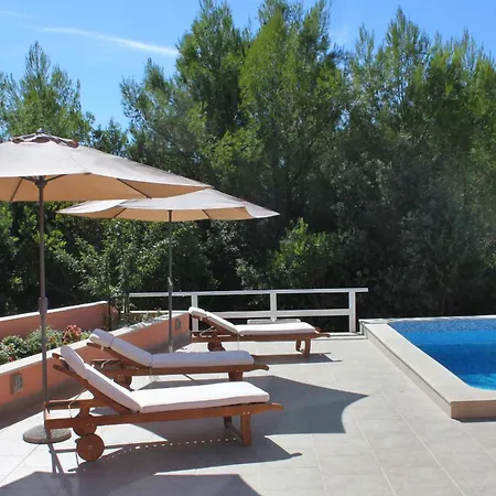 Family-friendly With Swimming Pool Smokvica, Korcula - 9161 *