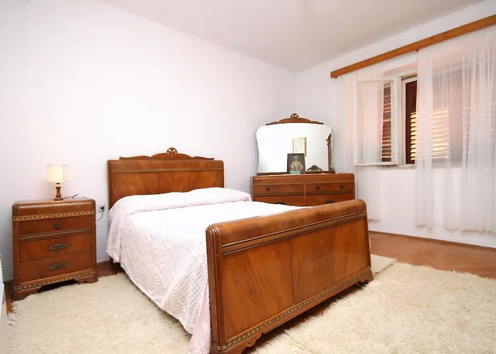 Family-friendly With Swimming Pool Smokvica, Korcula - 9161 * Smokvica (Korcula)